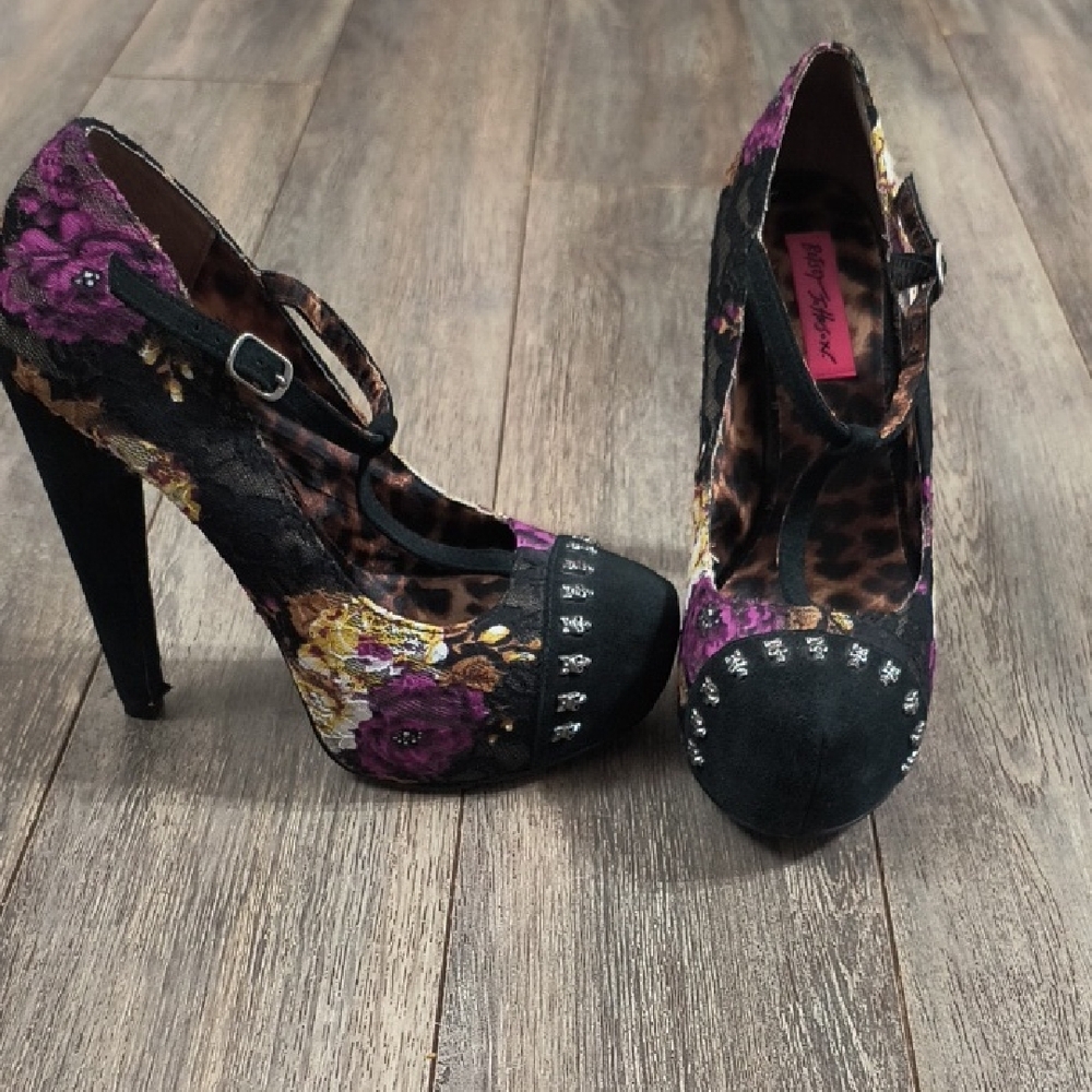 Betsey Johnson Purple and Black Floral Heels